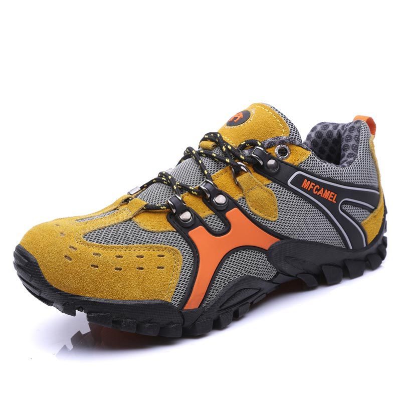 Outdoor men's hiking shoes